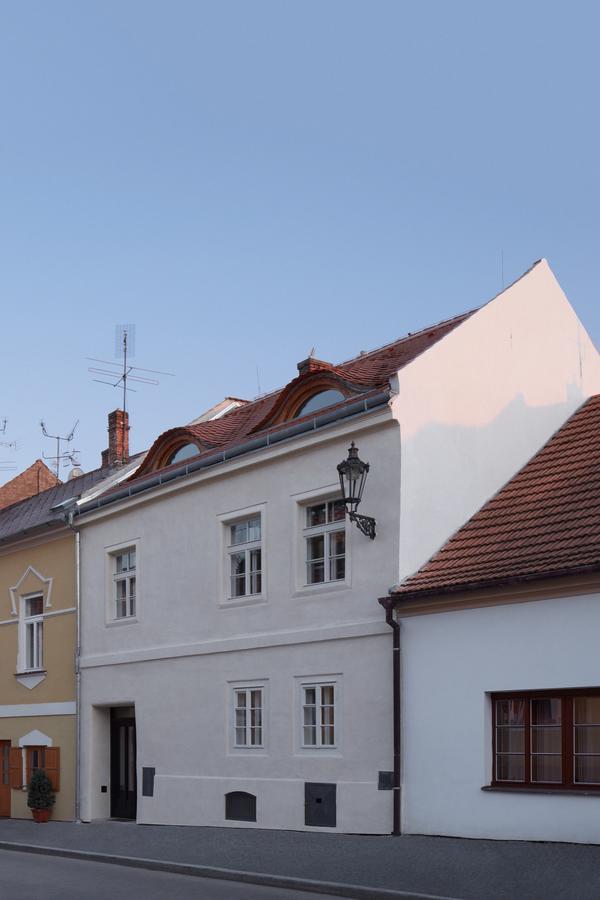Hotel Stajnhaus Mikulov Esterno foto